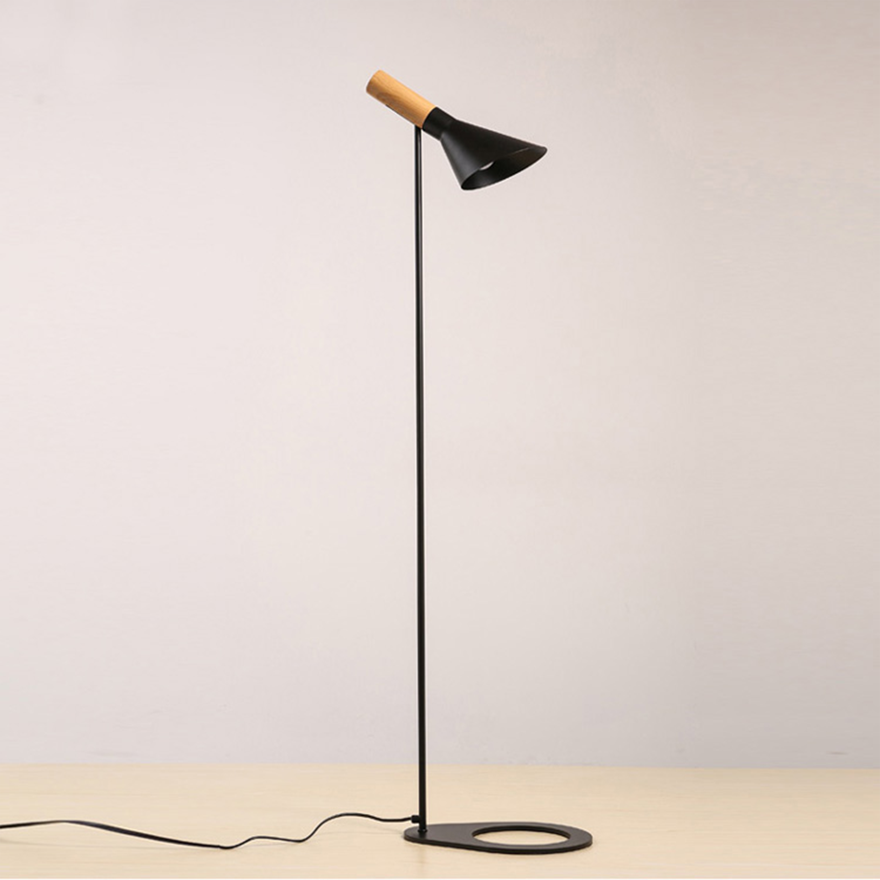 Reading Task Floor Lamp